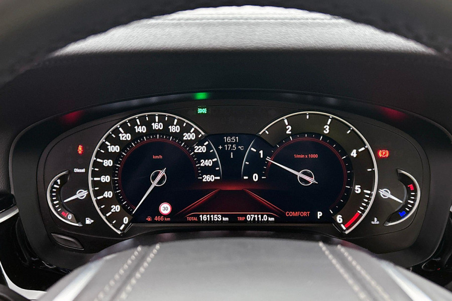 BMW 5 Serie 520d High Executive(NL-auto, Dealer OnderH, Comfort Zetels, Stuur/stoel Verwarming, 360 camera, active Cruise, Etc)