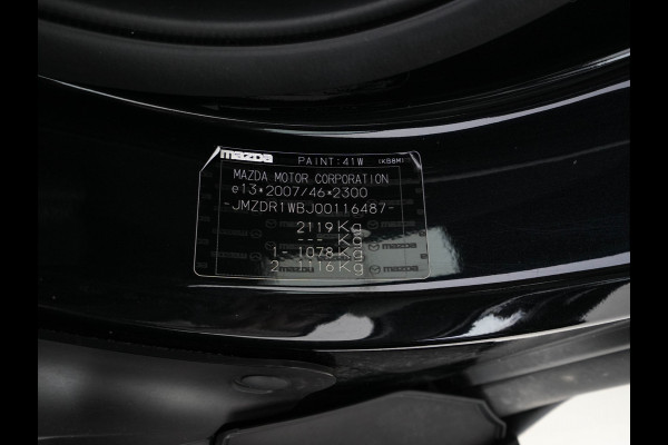 Mazda MX-30 e-SkyActiv 145 Comfort 36 kWh {SOH-94%} (INCL-BTW) *NAVI-FULLMAP | ADAPTIVE-CRUISE | BLIND-SPOT | FULL-LED | KEYLESS | CAMERA | DAB+ | HEAD-UP | DIGI-COCKPIT | COMFORT-SEATS | CCS-FASTLOADER | 18''ALU* Mazda MX-30 e-SkyActiv 145 Comfort 36 kWh {SOH-94%} (INCL-BTW) *NAVI-FULLMAP | ADAPTIVE-CRUISE | BLIND-SPOT | FULL-LED | KEYLESS | CAMERA | DAB+ | HEAD-UP | DIGI-COCKPIT | COMFORT-SEATS | CCS-FASTLOADER | 18''ALU*