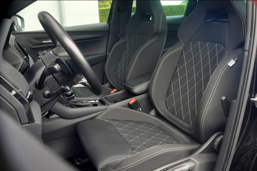 Škoda Karoq 1.5 TSI ACT Sportline Business Automaat | Pano | ACC | Trekhaak