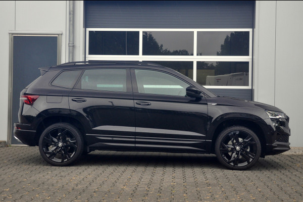 Škoda Karoq 1.5 TSI ACT Sportline Business Automaat | Pano | ACC | Trekhaak