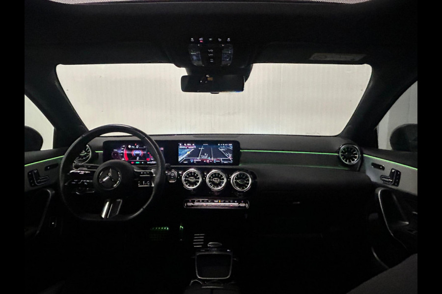 Mercedes-Benz A-Klasse 250 e AMG | PANO | HUD | 360 CAMERA | MEMORY | MULTIBEAM