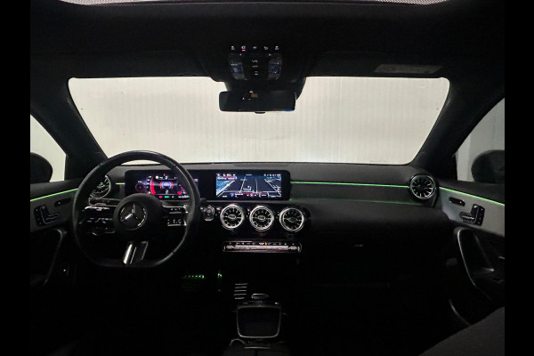 Mercedes-Benz A-Klasse 250 e AMG | PANO | HUD | 360 CAMERA | MEMORY | MULTIBEAM