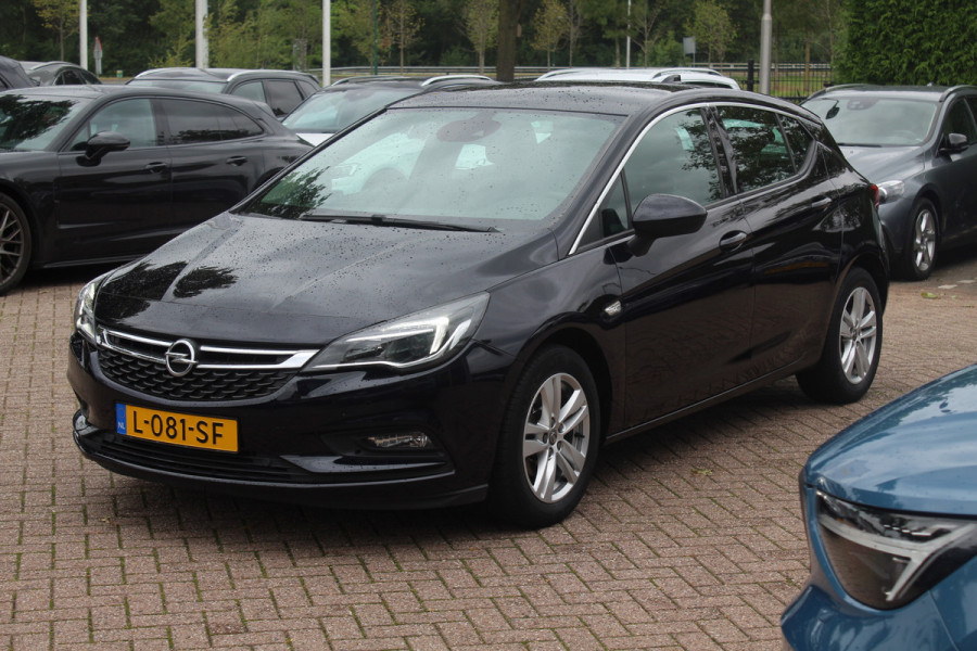 Opel Astra 1.0 Business Executive / Camera / Navigatie / Keyless / 16'' / Half leder / DAB / Dodehoek / Cruise Control