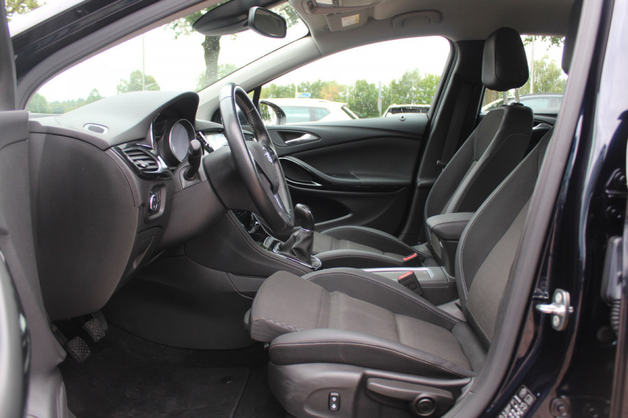 Opel Astra 1.0 Business Executive / Camera / Navigatie / Keyless / 16'' / Half leder / DAB / Dodehoek / Cruise Control