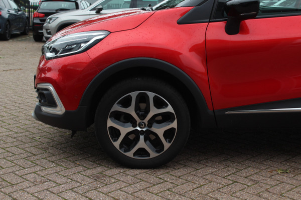 Renault Captur 1.2 TCe Intens / Camera / Navigatie / Keyless / 17'' / DAB / Armsteun / Apple CarPlay / Cruise Control