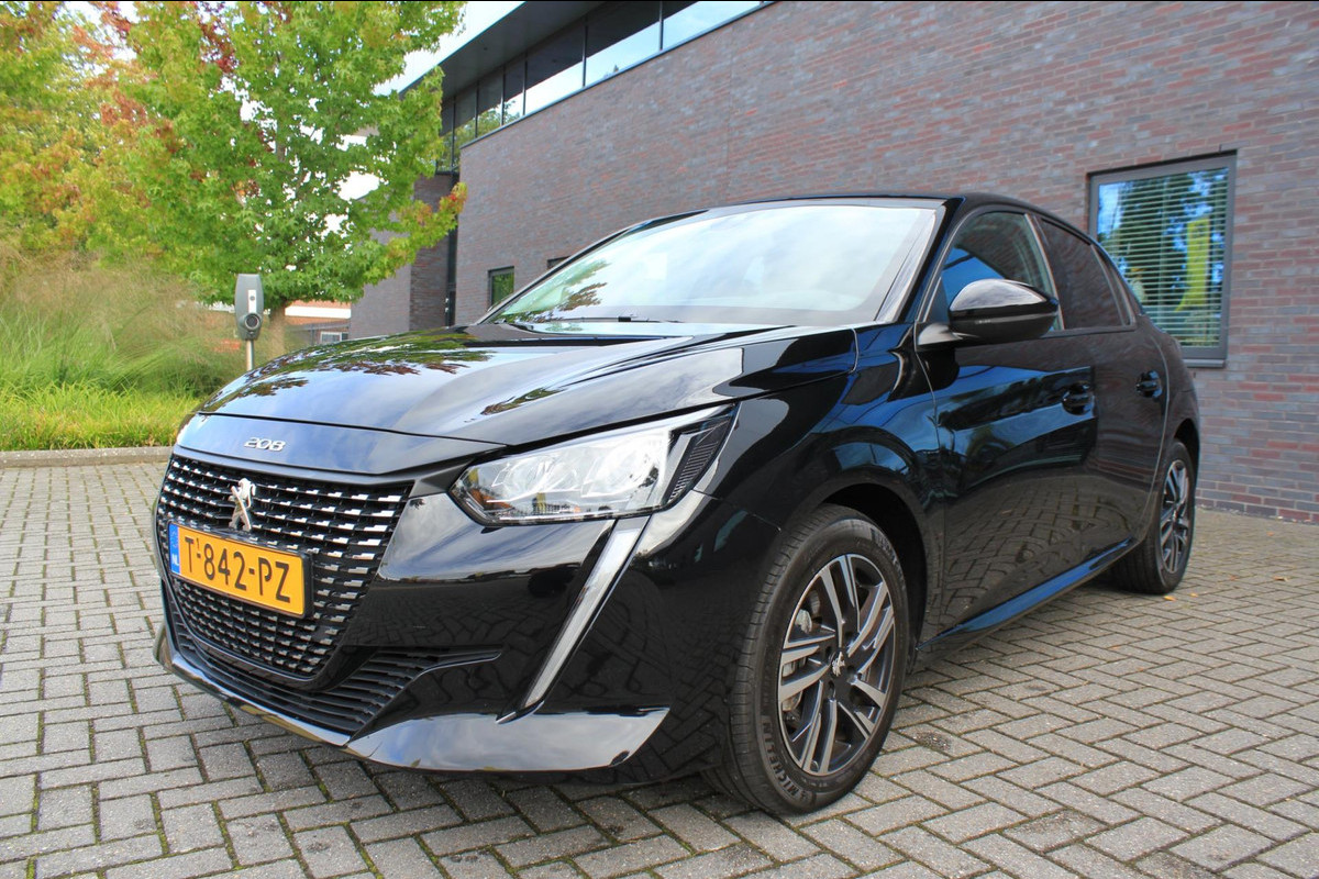 Peugeot 208 1.2 PureTech Allure Pack