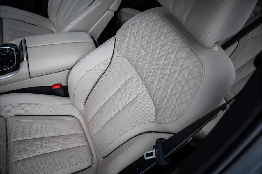 BMW X7 xDrive40i 7p. M-Sport Pro l BTW l Panorama l SoftClose l Stoelk.