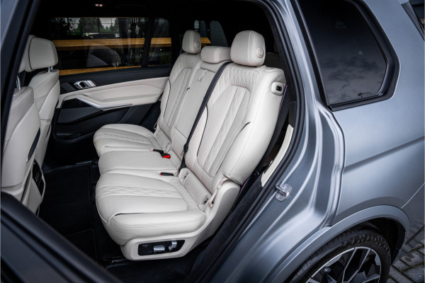 BMW X7 xDrive40i 7p. M-Sport Pro l BTW l Panorama l SoftClose l Stoelk.