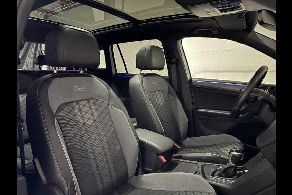 Volkswagen Tiguan 1.4 TSI eHybrid R-Line Black Style Pano HUD 360º Carplay