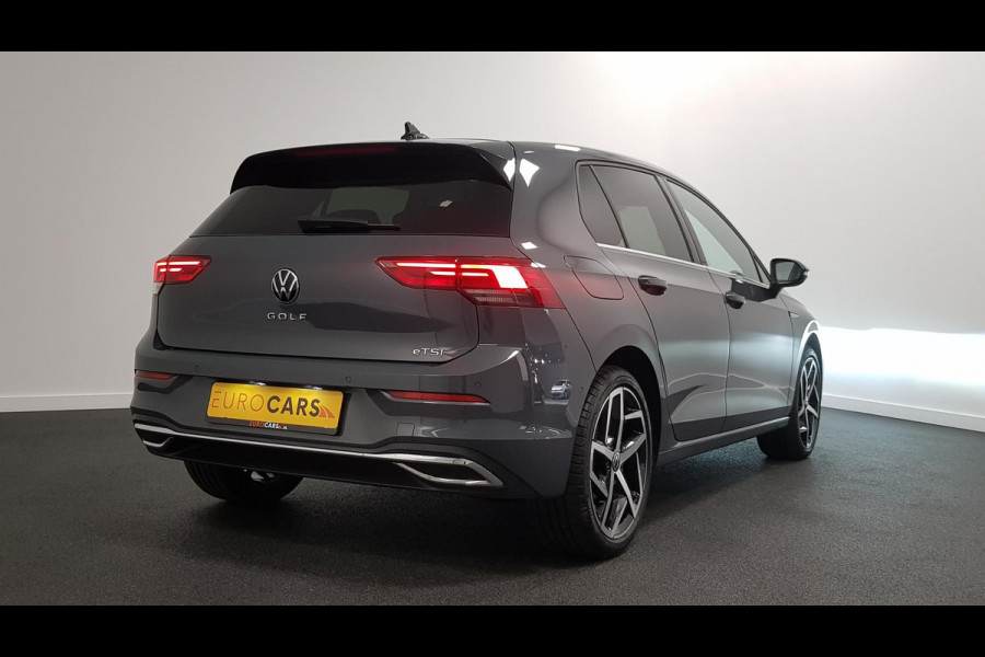 Volkswagen Golf 1.5 eTSI 150pk DSG Style | Navigatie | Climate Control | Camera | Parkeer sensoren | 18" LMV| Led | Keyless entry | Stoelverwarming Volkswagen Golf 1.5 eTSI 150pk DSG Style | Navigatie | Climate Control | Camera | Parkeer sensoren | 18" LMV| Led | Keyless entry | Stoelverwarming