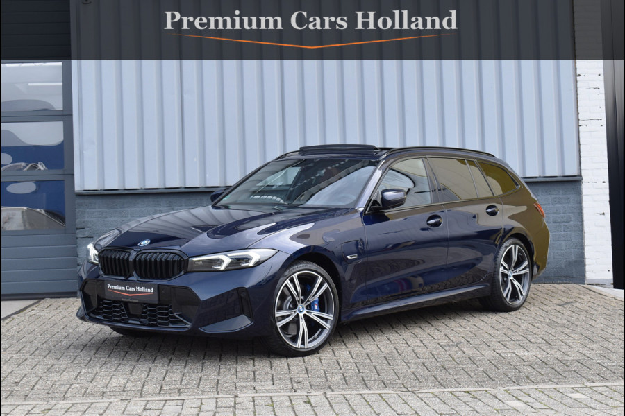 BMW 3 Serie Touring 330e xDrive 292 Pk Individual Pano Tartufo Leder H/K Memory Camera ACC 19 Inch BMW 3 Serie Touring 330e xDrive 292 Pk Individual Pano Tartufo Leder H/K Memory Camera ACC 19 Inch
