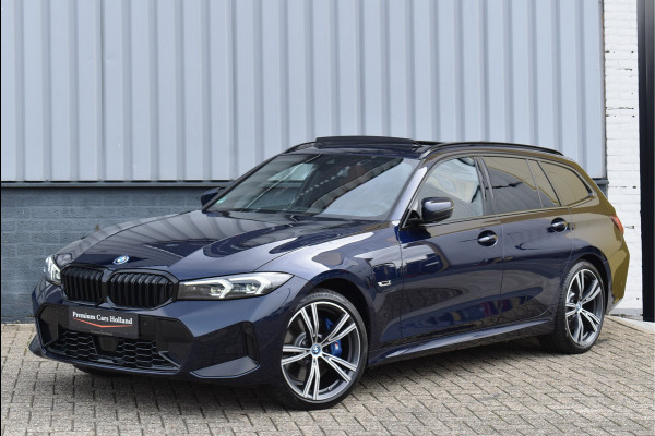 BMW 3 Serie Touring 330e xDrive 292 Pk Individual Pano Tartufo Leder H/K Memory Camera ACC 19 Inch BMW 3 Serie Touring 330e xDrive 292 Pk Individual Pano Tartufo Leder H/K Memory Camera ACC 19 Inch
