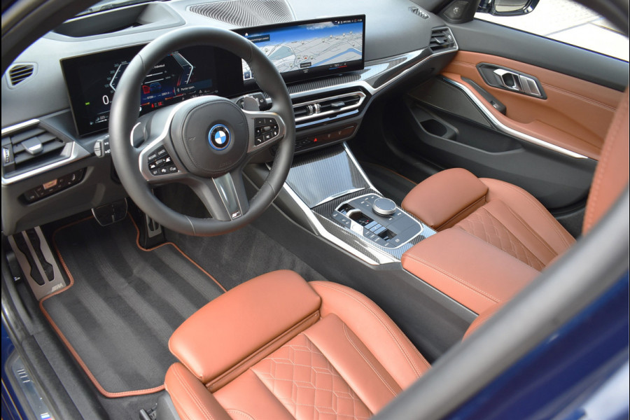 BMW 3 Serie Touring 330e xDrive 292 Pk Individual Pano Tartufo Leder H/K Memory Camera ACC 19 Inch BMW 3 Serie Touring 330e xDrive 292 Pk Individual Pano Tartufo Leder H/K Memory Camera ACC 19 Inch