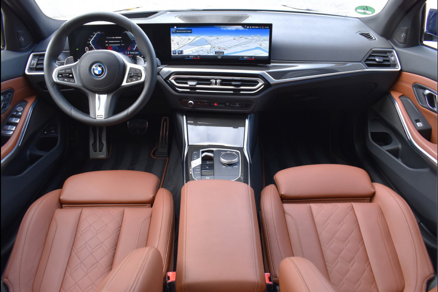 BMW 3 Serie Touring 330e xDrive 292 Pk Individual Pano Tartufo Leder H/K Memory Camera ACC 19 Inch BMW 3 Serie Touring 330e xDrive 292 Pk Individual Pano Tartufo Leder H/K Memory Camera ACC 19 Inch