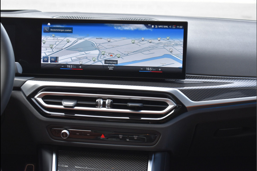 BMW 3 Serie Touring 330e xDrive 292 Pk Individual Pano Tartufo Leder H/K Memory Camera ACC 19 Inch BMW 3 Serie Touring 330e xDrive 292 Pk Individual Pano Tartufo Leder H/K Memory Camera ACC 19 Inch