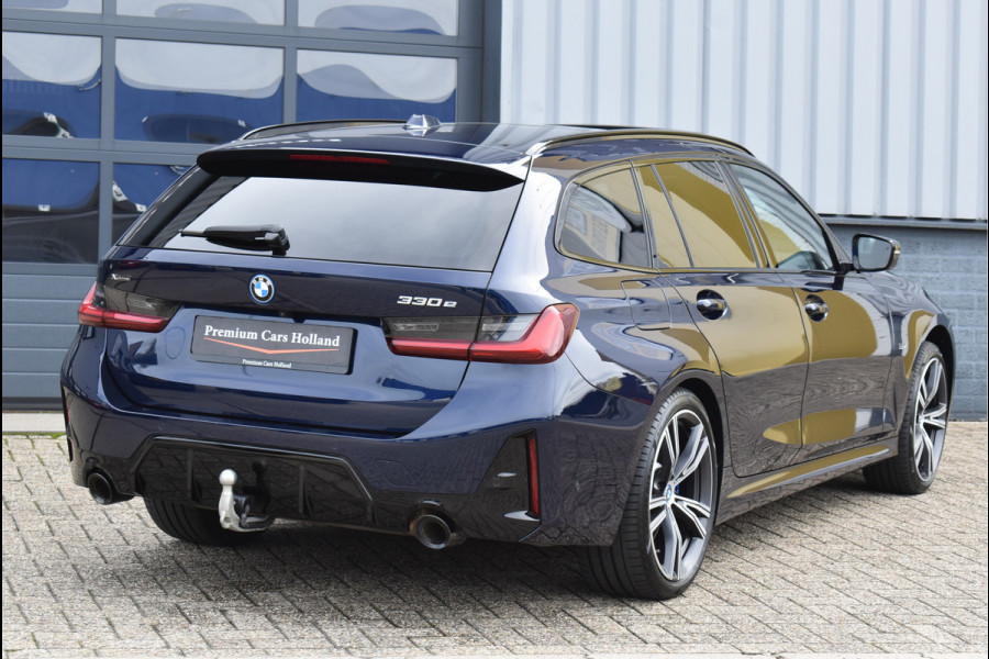 BMW 3 Serie Touring 330e xDrive 292 Pk Individual Pano Tartufo Leder H/K Memory Camera ACC 19 Inch BMW 3 Serie Touring 330e xDrive 292 Pk Individual Pano Tartufo Leder H/K Memory Camera ACC 19 Inch