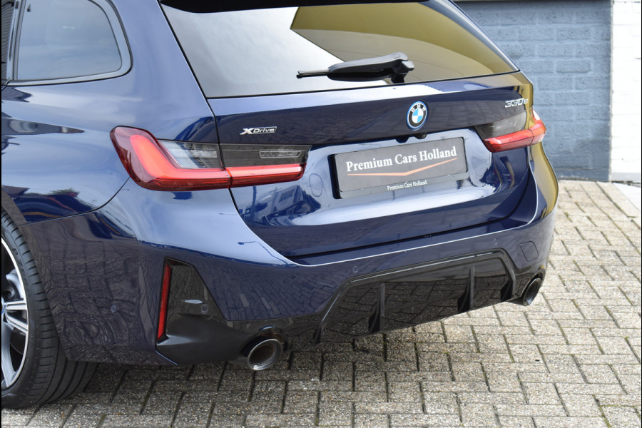 BMW 3 Serie Touring 330e xDrive 292 Pk Individual Pano Tartufo Leder H/K Memory Camera ACC 19 Inch BMW 3 Serie Touring 330e xDrive 292 Pk Individual Pano Tartufo Leder H/K Memory Camera ACC 19 Inch