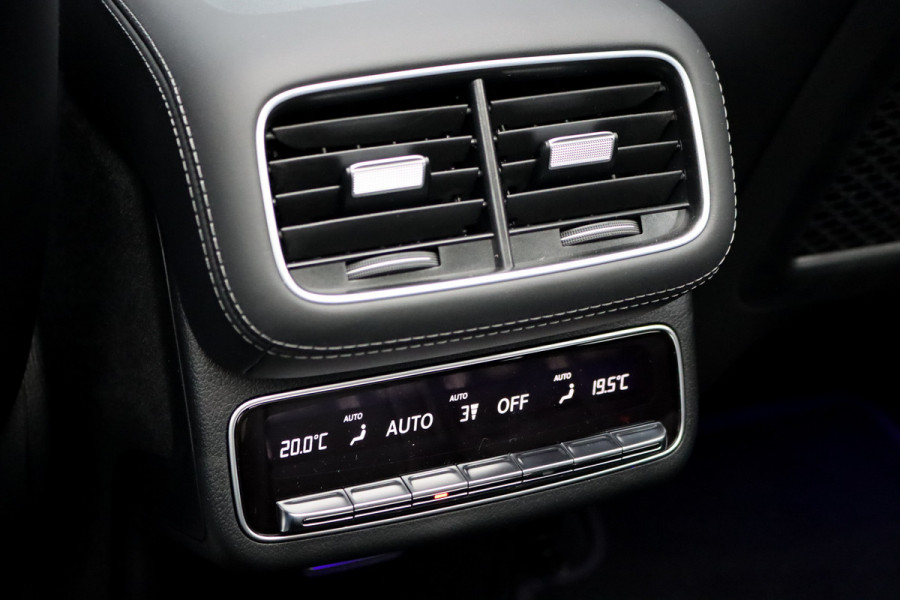 Mercedes-Benz GLE AMG 53 Hybrid Premium 4MATIC+ | Luchtvering | Distronic | Memory | Massage | Trekhaak | MBUX Tablet | Stoelventilatie | Verwarmd Stuurwiel | HUD | Burmester | Keyless Go |