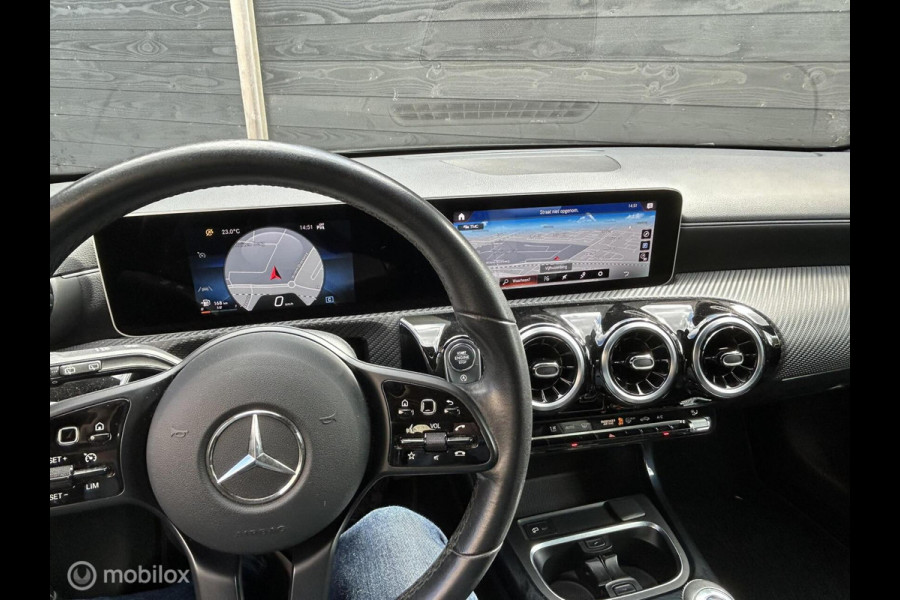 Mercedes-Benz A-Klasse 180 Business Line Half leder sportstoel / fm nav / clima / Camera