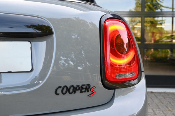 MINI Mini 2.0 Cooper S Chili BLACK Pano Leder A.Cruise DealerOH '17