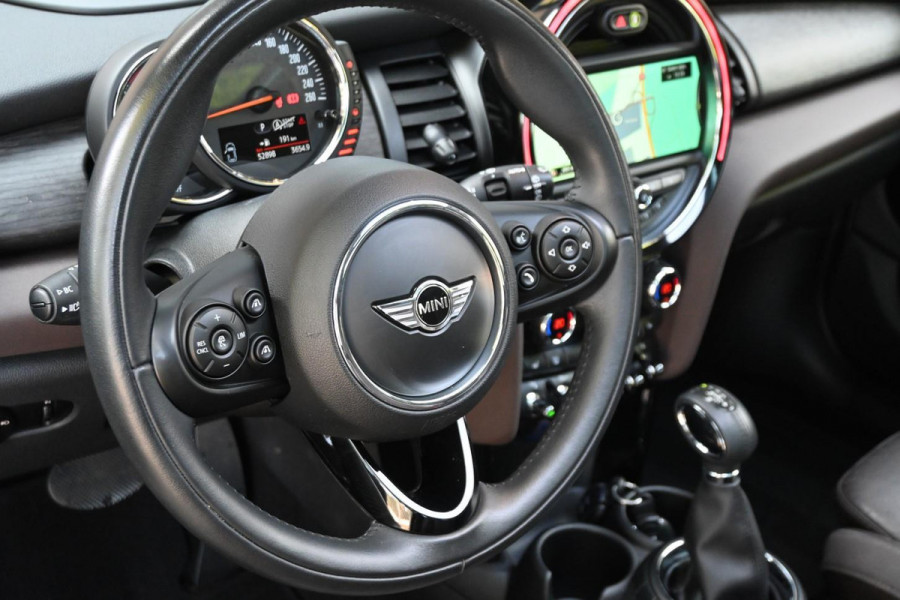 MINI Mini 2.0 Cooper S Chili BLACK Pano Leder A.Cruise DealerOH '17