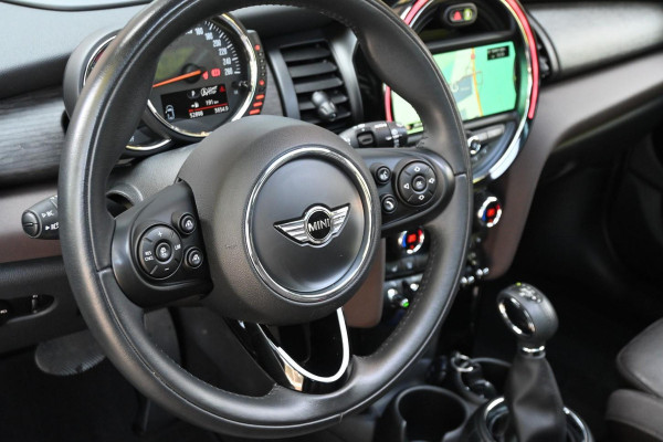 MINI Mini 2.0 Cooper S Chili BLACK Pano Leder A.Cruise DealerOH '17