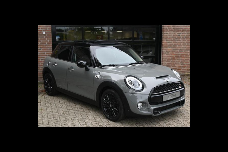 MINI Mini 2.0 Cooper S Chili BLACK Pano Leder A.Cruise DealerOH '17
