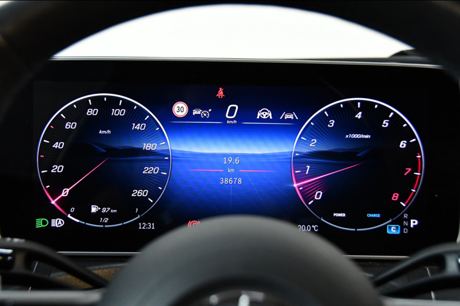 Mercedes-Benz CLE Coupé 300 4MATIC AMG Line 360Cam Pano