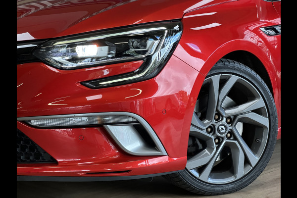 Renault MEGANE Estate 1.6 TCe 205pk GT | Groot Navi | 18 inch | Bose | Pano | Dodehoek | Led | Volledig dealer onderhouden!