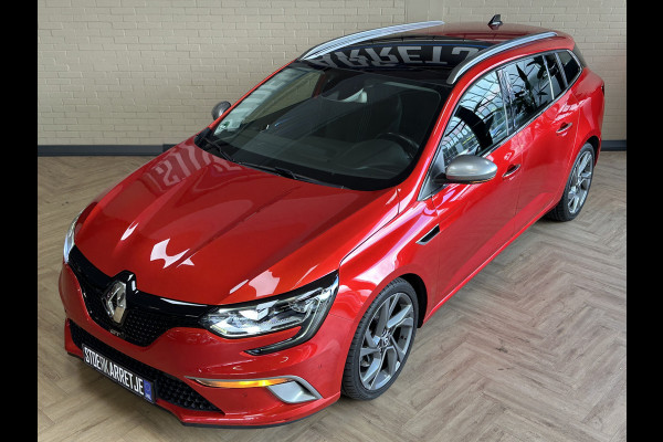 Renault MEGANE Estate 1.6 TCe 205pk GT | Groot Navi | 18 inch | Bose | Pano | Dodehoek | Led | Volledig dealer onderhouden!