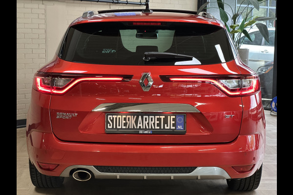 Renault MEGANE Estate 1.6 TCe 205pk GT | Groot Navi | 18 inch | Bose | Pano | Dodehoek | Led | Volledig dealer onderhouden!