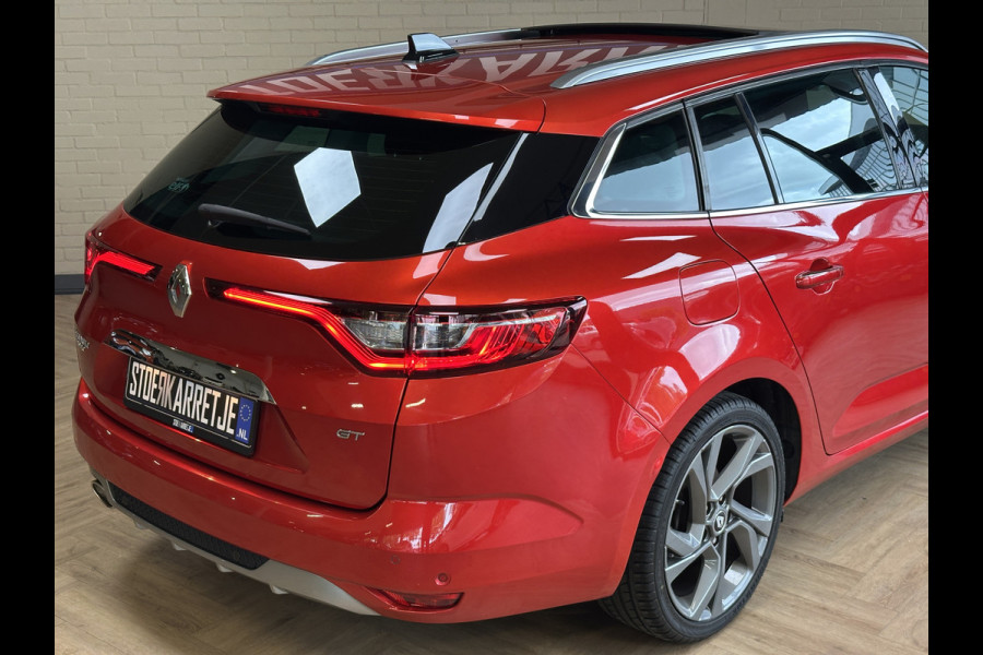 Renault MEGANE Estate 1.6 TCe 205pk GT | Groot Navi | 18 inch | Bose | Pano | Dodehoek | Led | Volledig dealer onderhouden!