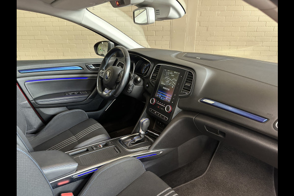 Renault MEGANE Estate 1.6 TCe 205pk GT | Groot Navi | 18 inch | Bose | Pano | Dodehoek | Led | Volledig dealer onderhouden!