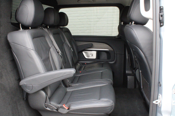 Mercedes-Benz V-Klasse 220d / Lang / DC / New Model / 2x Schuifdeur / Burmester / 360 Camera / NIEUWSTAAT
