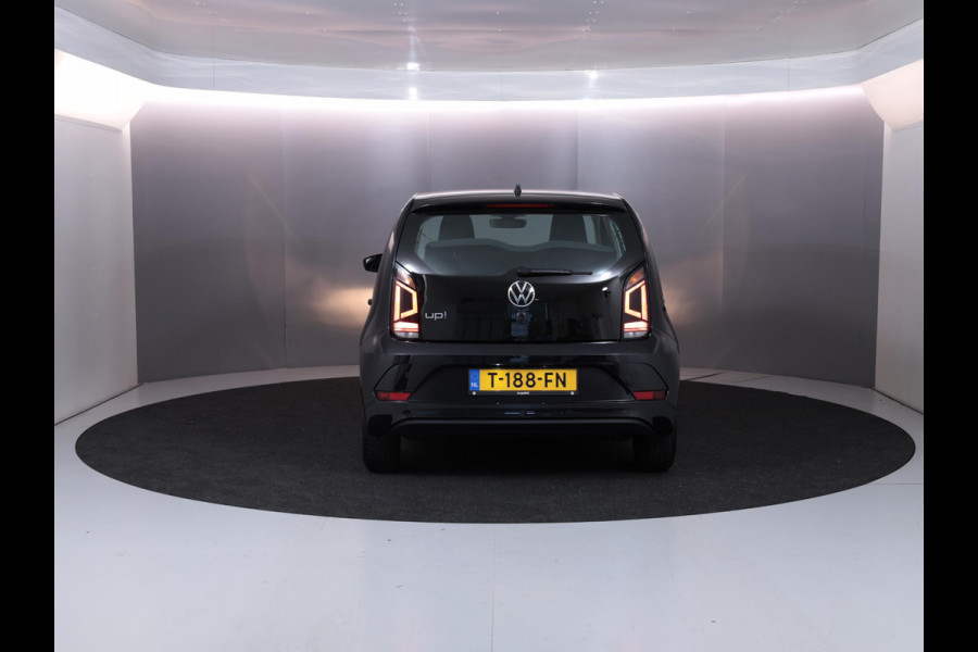 Volkswagen up! 1.0 65 pk | Verlengde garantie | Navigatie via App | Autom. airco | Cruise control | Parkeersensoren achter | Achteruitrijcamera |