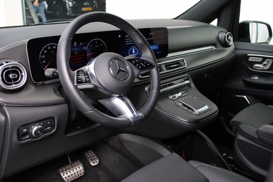 Mercedes-Benz V-Klasse 300d / XXL / DC / AMG / 2x Elec Schuifd / Elec Stoelen / 360 Cam / Burmester / Vol Opties / NIEUWSTAAT