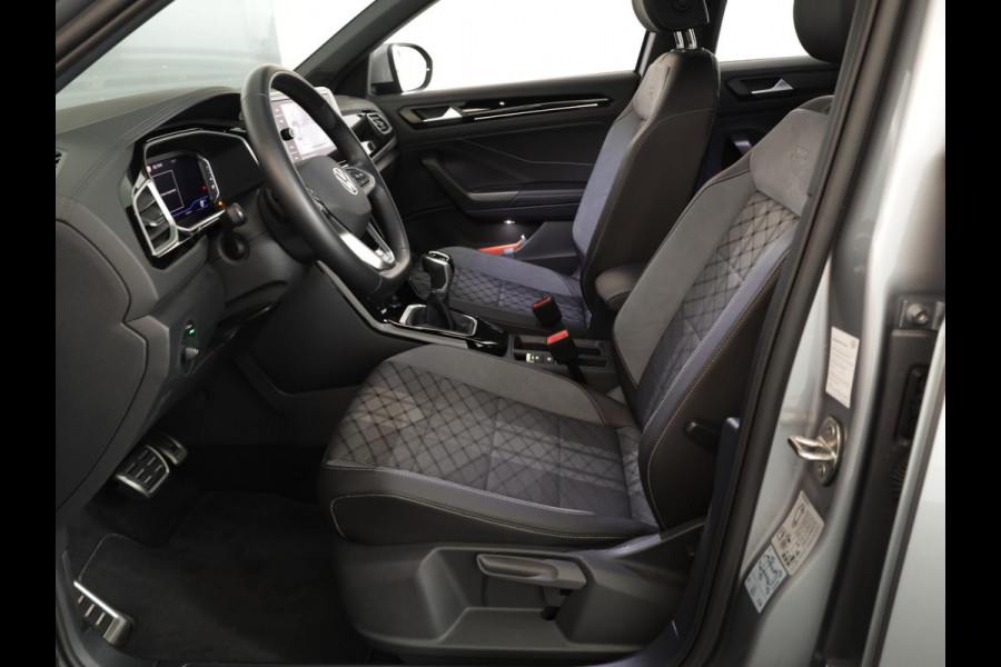 Volkswagen T-Roc 1.5 TSI R-Line Business 150PK DSG | Verlengde garantie | Navigatie | Keyless entry | 18" LMV |