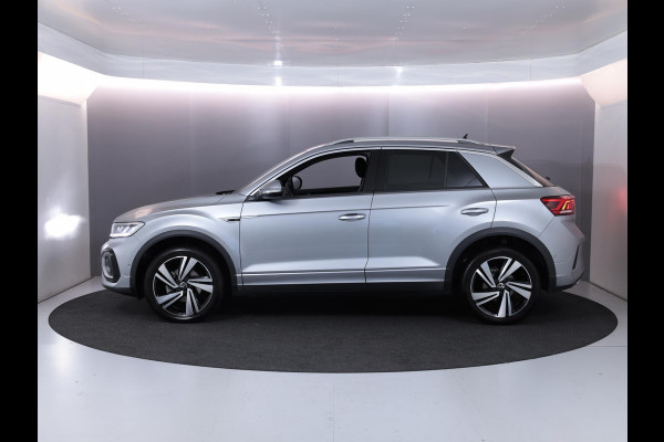 Volkswagen T-Roc 1.5 TSI R-Line Business 150PK DSG | Verlengde garantie | Navigatie | Keyless entry | 18" LMV |