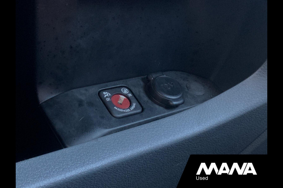 Peugeot Expert 2.0 BlueHDI 150PK Airco Trekhaak Sensoren Cruise 360 Camera Car-Play