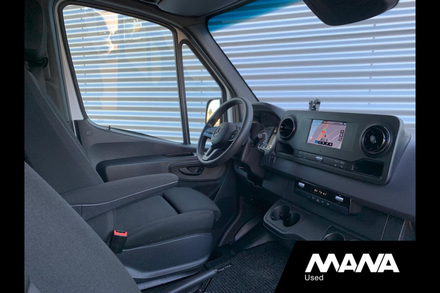 Mercedes-Benz Sprinter 315CDI 150pk L3H2 Automaat Climatronic Navigatie Camera CarPlay Keyless Cruise SideBar Dodehoek-Assistent Laadruimtebekleding Br