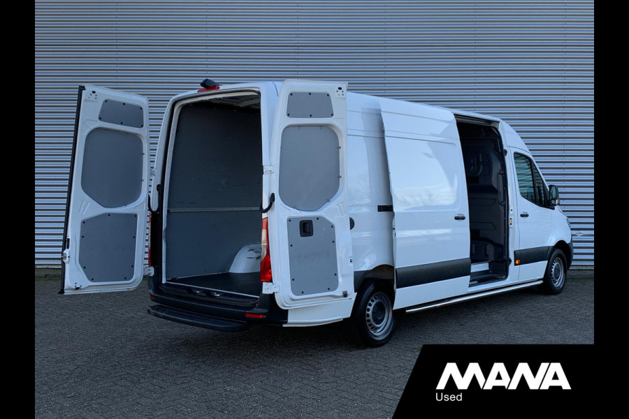 Mercedes-Benz Sprinter 315CDI 150pk L3H2 Automaat Climatronic Navigatie Camera CarPlay Keyless Cruise SideBar Dodehoek-Assistent Laadruimtebekleding Br