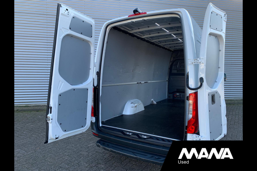 Mercedes-Benz Sprinter 315CDI 150pk L3H2 Automaat Climatronic Navigatie Camera CarPlay Keyless Cruise SideBar Dodehoek-Assistent Laadruimtebekleding Br
