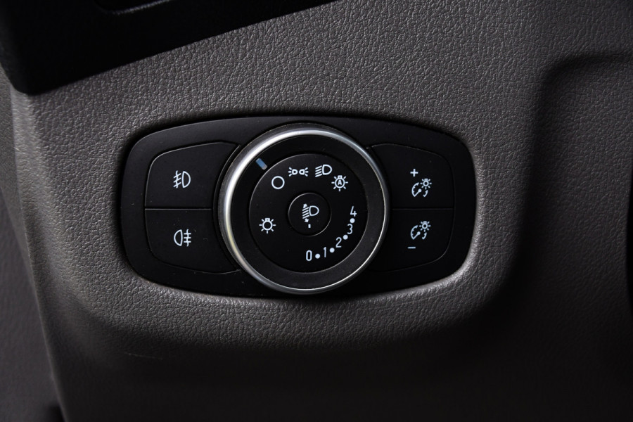 Ford Transit Connect 1.5 EcoBlue L1 ST Edition Caemra, Cruise, Carplay, Clima, Leder, LED, 100pk, NAVI, Multimedia, Uniek!