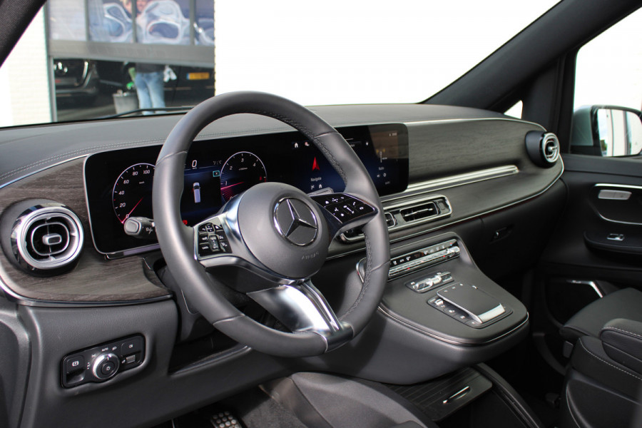 Mercedes-Benz V-Klasse 300d / XXL / DC / bj2025 / 2x Elec Schuifd / 360 Camera / Burmester / Vol Opties / NIEUWSTAAT