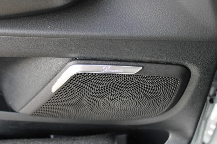 Mercedes-Benz V-Klasse 300d / XXL / DC / bj2025 / 2x Elec Schuifd / 360 Camera / Burmester / Vol Opties / NIEUWSTAAT