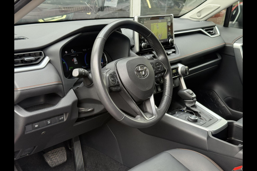 Toyota RAV4 2.5 Hybrid AWD Adventure | Innovation Pack, JBL, Dodehoekherkenning, Parkeersensoren, LED, Stoelverwarming, 360 Camera