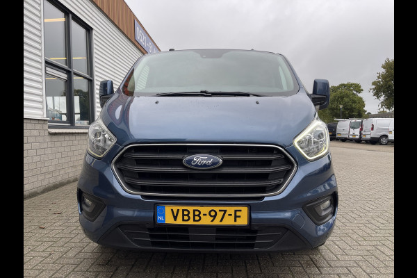 Ford Transit Custom 280 2.0 TDCI 130pk automaat L1H1 Limited / vaste prijs rijklaar € 17.950 ex btw / lease vanaf € 302 / airco / cruise / navi / camera / stoelverwarming / trekhaak !