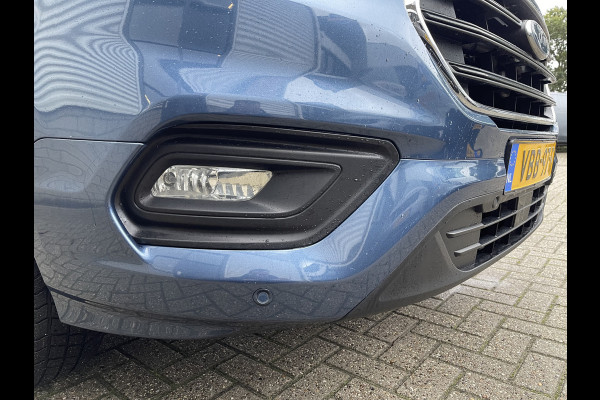 Ford Transit Custom 280 2.0 TDCI 130pk automaat L1H1 Limited / vaste prijs rijklaar € 17.950 ex btw / lease vanaf € 302 / airco / cruise / navi / camera / stoelverwarming / trekhaak !