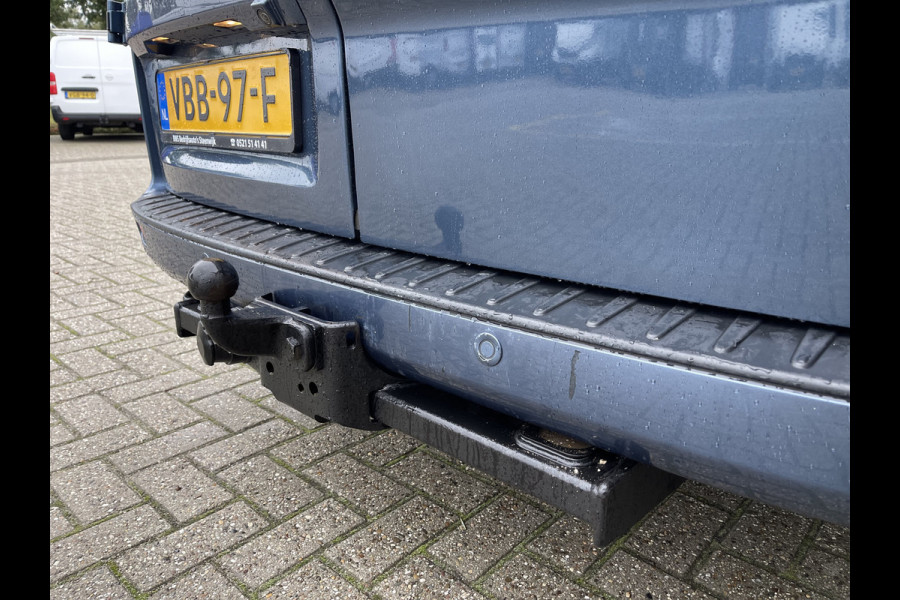 Ford Transit Custom 280 2.0 TDCI 130pk automaat L1H1 Limited / vaste prijs rijklaar € 17.950 ex btw / lease vanaf € 302 / airco / cruise / navi / camera / stoelverwarming / trekhaak !