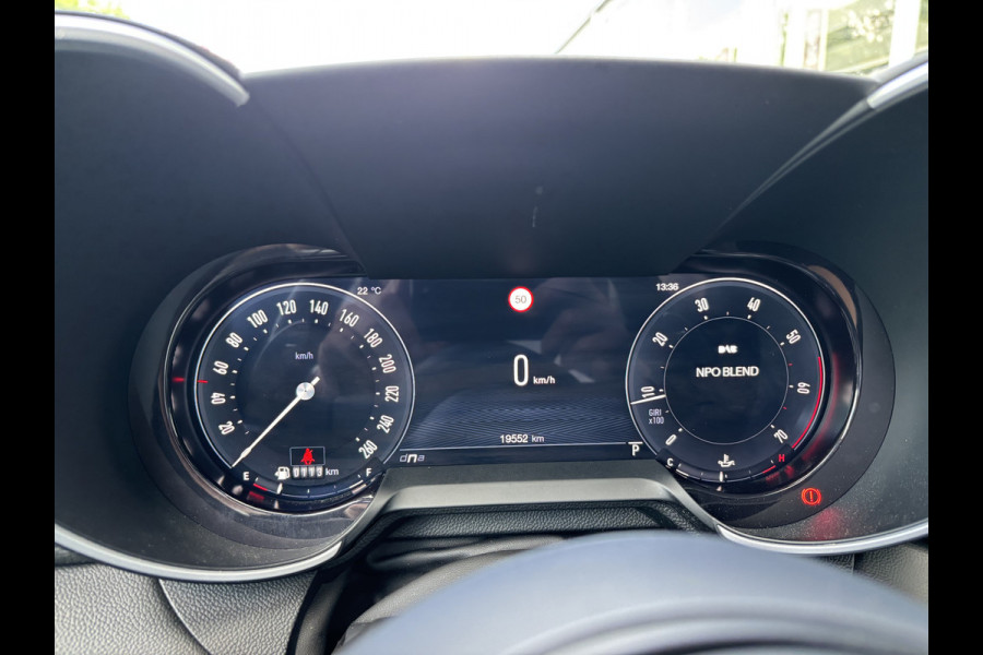Alfa Romeo Giulia 2.0T 280 AWD Veloce | 19" Velgen | Panoramadak | Adas 2 | Carplay en Android Alfa Romeo Giulia 2.0T 280 AWD Veloce | 19" Velgen | Panoramadak | Adas 2 | Carplay en Android